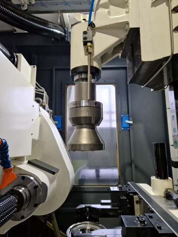 Зубофрезерный станок с ЧПУ CHMTI SGH-320