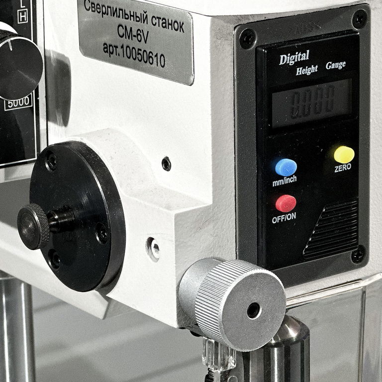 Настольный сверлильный станок AURA CM-6V (10050610)