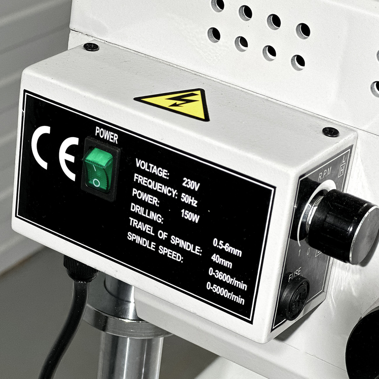 Настольный сверлильный станок AURA CM-6V (10050610)