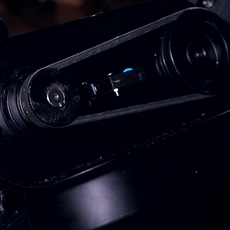 Ленточнопильный станок по металлу AURA LM-115U/220 (40115100)