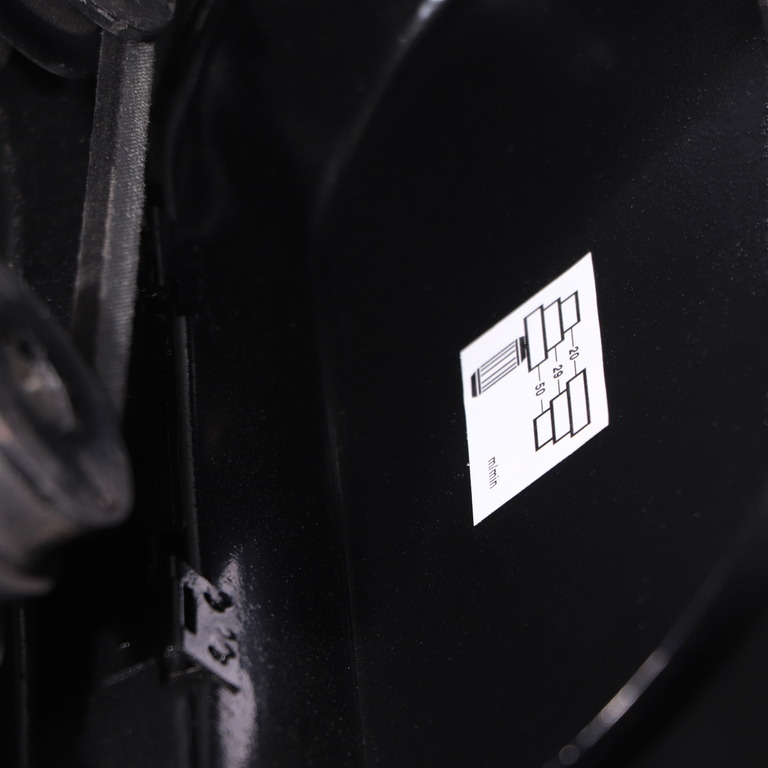 Ленточная пила по металлу AURA LM-128SHD/220 (40128100)