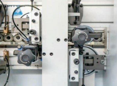 Автоматический кромкооблицовочный станок JIYU JY-468JG (PUR)