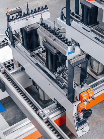 Автоматический сверлильно-присадочный станок Filato FL-22BX