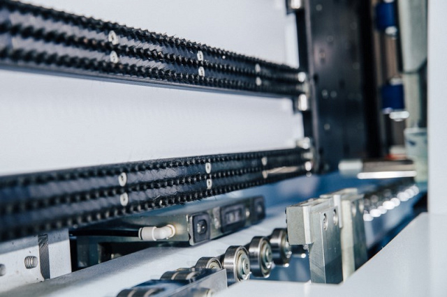 Автоматический сверлильно-присадочный станок с ЧПУ Beaver SWIFT