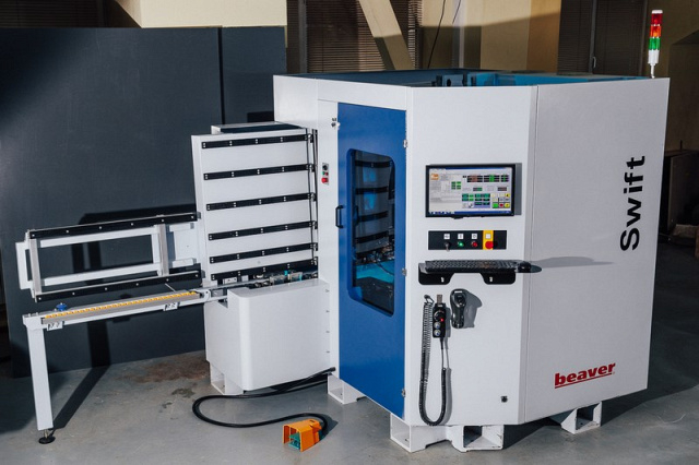 Автоматический сверлильно-присадочный станок с ЧПУ Beaver SWIFT