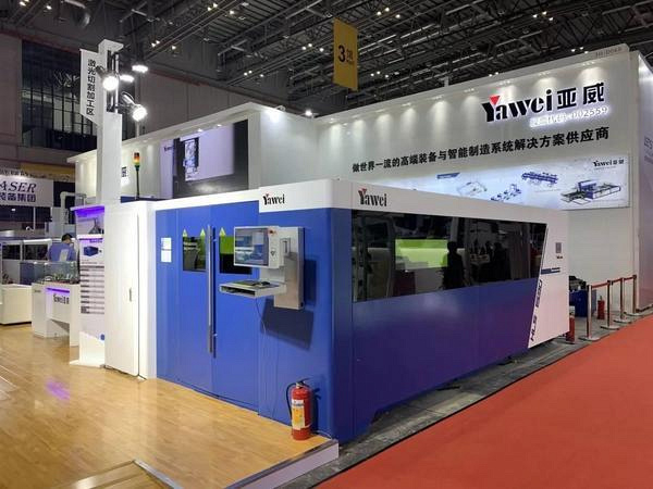 Автоматизированный комплекс лазерной резки YAWEI SMD HLS 4020