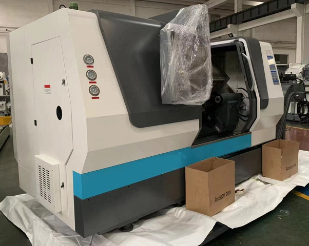 Токарный центр с наклонной станиной IRONMAC ITX-63/1000