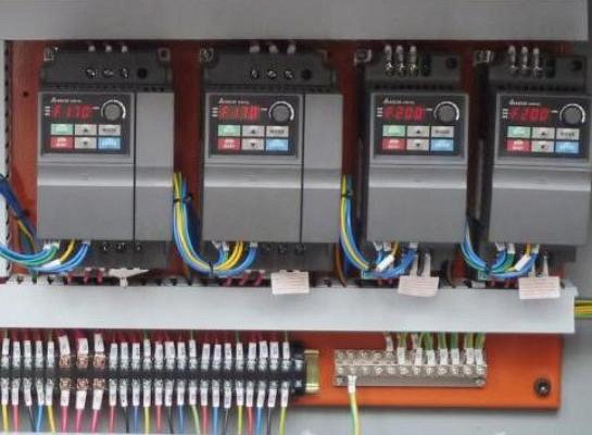 Автоматический кромкооблицовочный станок Nanxing NB7PCG