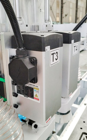 Торцевой сверлильно-присадочный центр с ЧПУ Beaver SWIFT HSD 2S