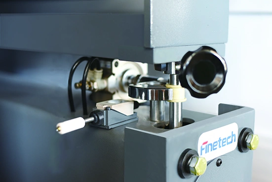 Калибровально-шлифовальный станок Finetech SR-R 1000V