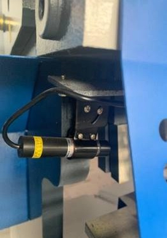 Гидравлические гильотинные ножницы IRONMAC SB-K 4x2500