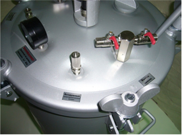 Бак красконагнетательный DELTAMACHINERY BK 80PV (без распылителя)