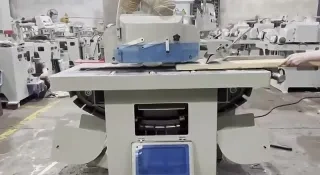 Круглопильный (прирезной) станок с автоматической подачей MJ153, MJ153B