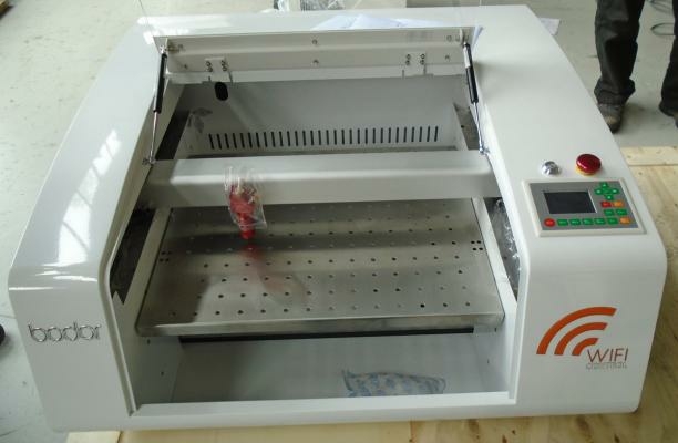 Лазерный мини-станок для гравировки и резки Bodor BCL0503MU (40W)