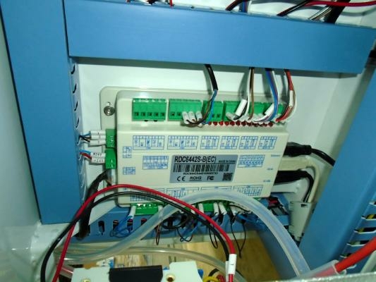 Лазерный мини-станок для гравировки и резки Bodor BCL0605MU (Reci W1 80w)