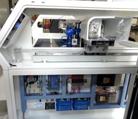 Универсальный лазерный станок для резки тонколистового металла и дерева Bodor BCL1309XM (150W Reci W6 + CW5200AH)