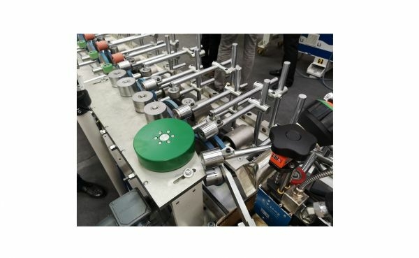 Станок для изготовления Г-образной заготовки Unimak DFL200