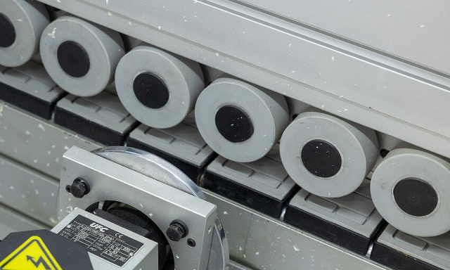 Автоматический кромкооблицовочный станок Excitech 536 UHQLP