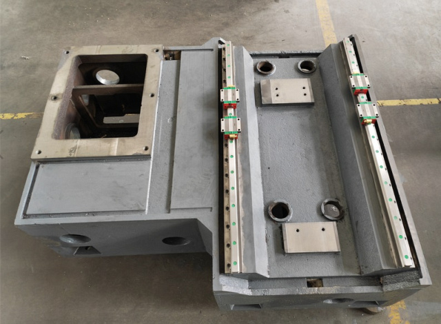 Проволочно-вырезной электроэрозионный станок Kingred KD400