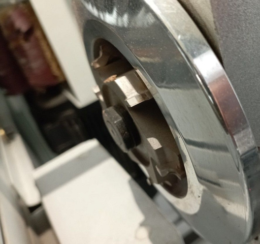 Кромкошлифовальные станки проходного типа EcoWood серии XSDLW X1S2D2L2W2