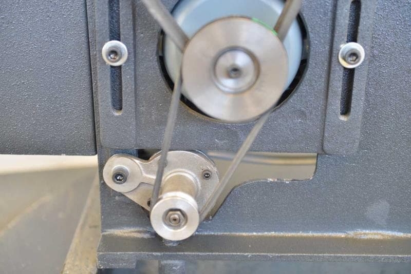 Ножовочный отрезной станок BekaMak BMH 170