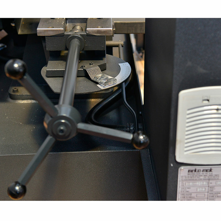 Ленточнопильный станок Beka-Mak BMSY 320G