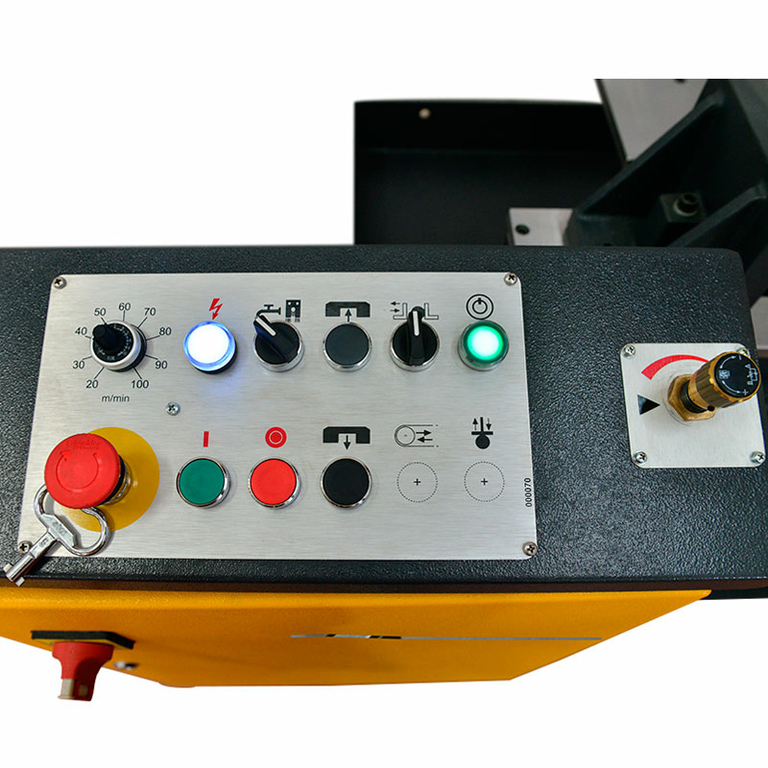 Ленточнопильный станок BekaMak BMSO 230