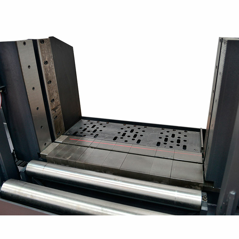 Ленточнопильный станок Beka-Mak BMSY 810C