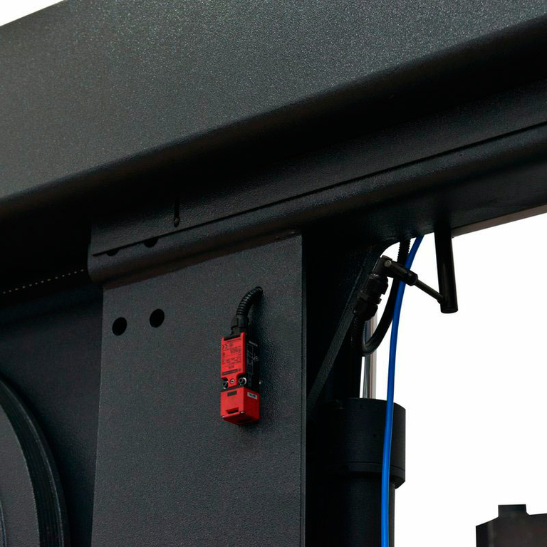 Ленточнопильный станок Beka-Mak BMSY 1300C