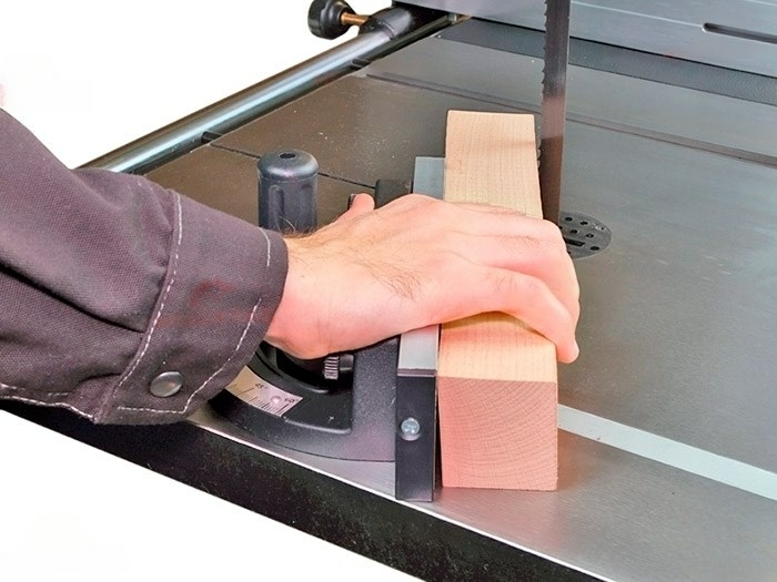 Ленточнопильный станок BS 400