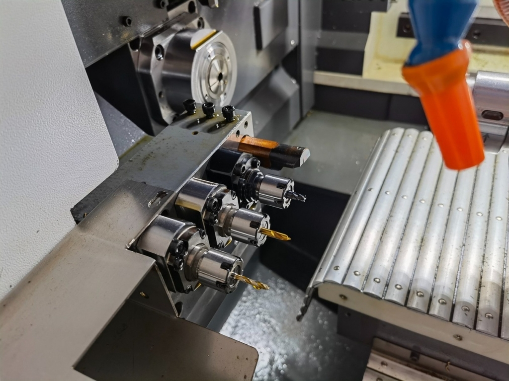 Автомат продольного точения NINGBO BLIN MACHINERY BL-CSL326