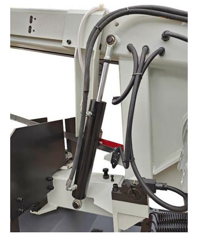 Полуавтоматический ленточнопильный станок MetalMaster BSM-400 MFR