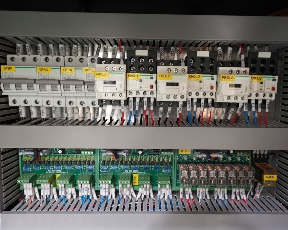 Автомат продольного точения NINGBO BLIN MACHINERY BL-CSL326