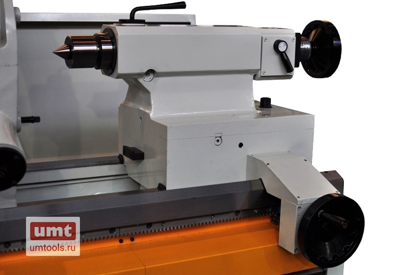 Универсальный токарно-винторезный станок Zmm Bulgaria Sliven C10TMS