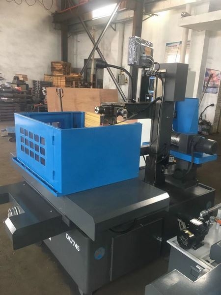 Электроэрозионный проволочно-вырезной станок MetalTec DK 7735M