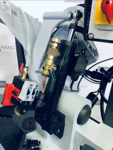 Ручной ленточнопильный станок IRONMAC CUT-227F Euro Type