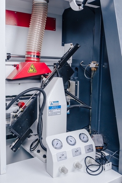 Станок для облицовывания кромок мебельных деталей WoodTec X600