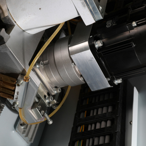 Автоматический сверлильно-присадочный станок с ЧПУ Beaver SWIFT PRO-900E