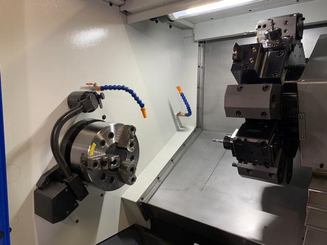 Токарный обрабатывающий центр SPECTR TC-250M