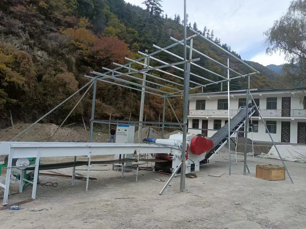 Рубительная машина барабанного типа X-Chippers DC 216