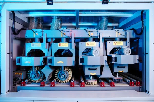 Автоматический рельефно-шлифовальный станок KDT PM5-1300/1000