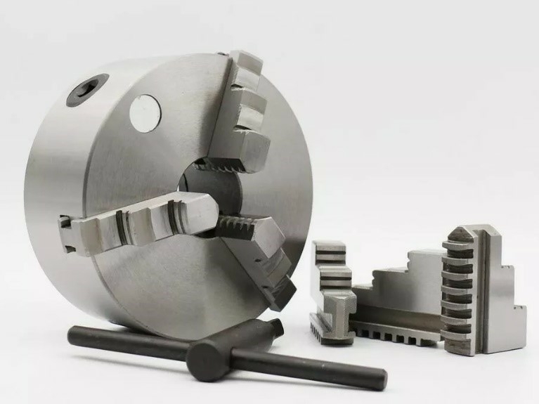 Токарный станок c ЧПУ с прямой станиной MetalTec NEXT 36x750 Pro