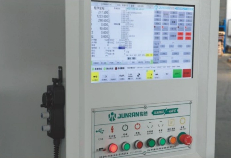 Пятиосевой обрабатывающий центр с ЧПУ JUNRAN JR-T4-32