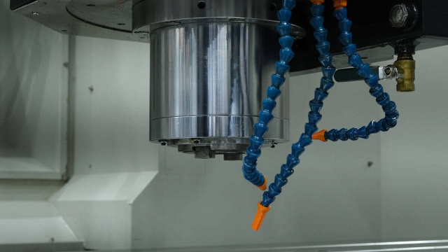 Фрезерный обрабатывающий центр 1360F