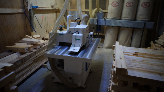 Круглопильный (прирезной) станок с автоподачей QUADRO MJ 153i