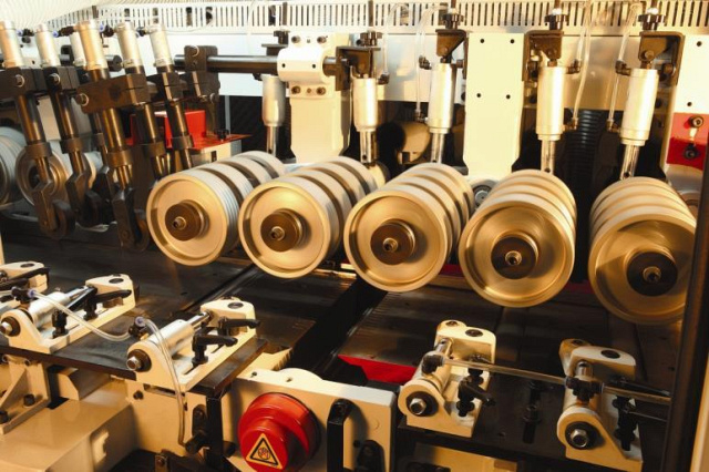 Четырехсторонний продольно-фрезерный станок 635