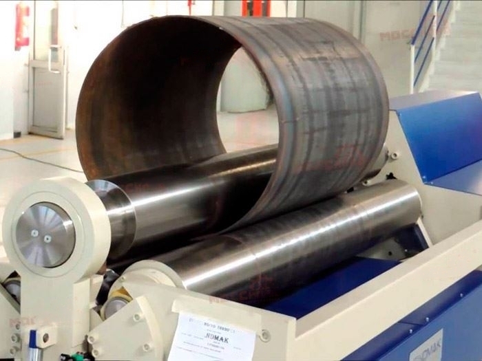 Мощные трехвалковые вальцы с гидроприжимом Bendmak CY3R-HHS 230-25/10.0