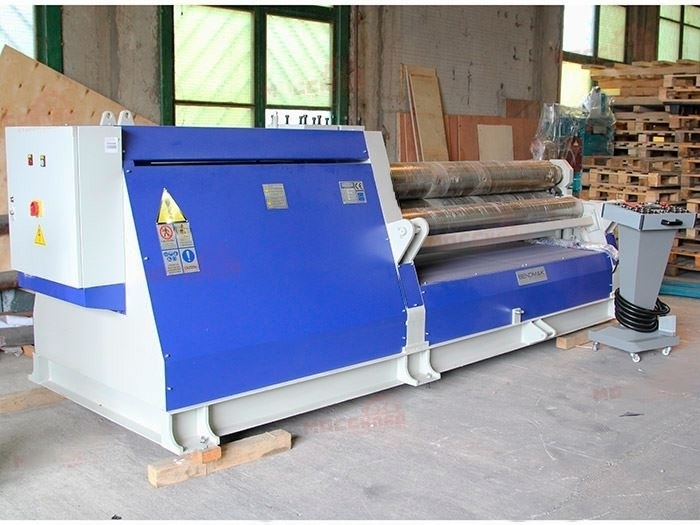 Мощные трехвалковые вальцы с гидроприжимом Bendmak CY3R-HHS 230-25/10.0