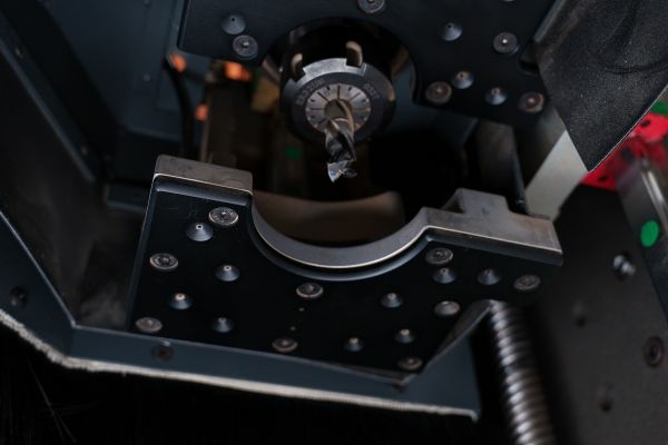 Сверлильно-присадочный центр с ЧПУ KDT KD-612KHS