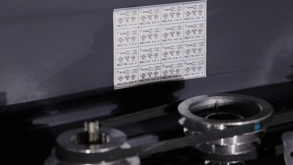 Настольный сверлильный станок AURA CM-1316/380 (10131630)